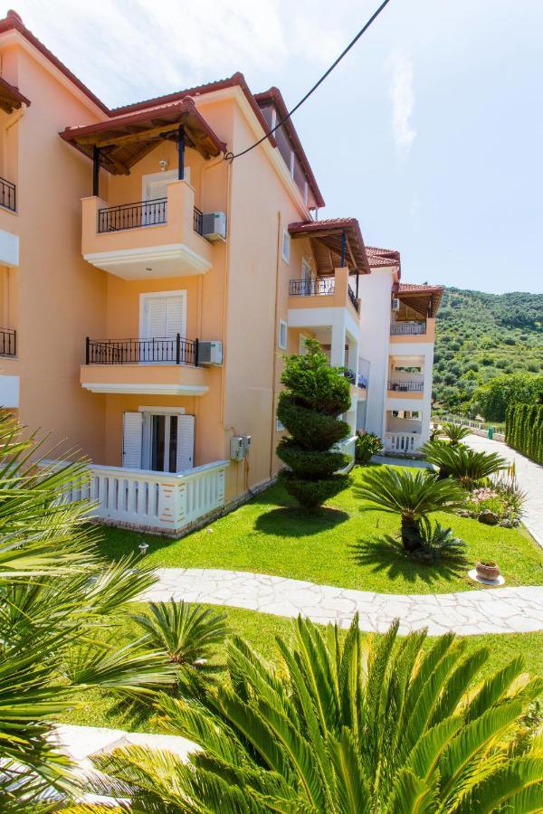 Tropical Apartments ปาร์กา ภายนอก รูปภาพ