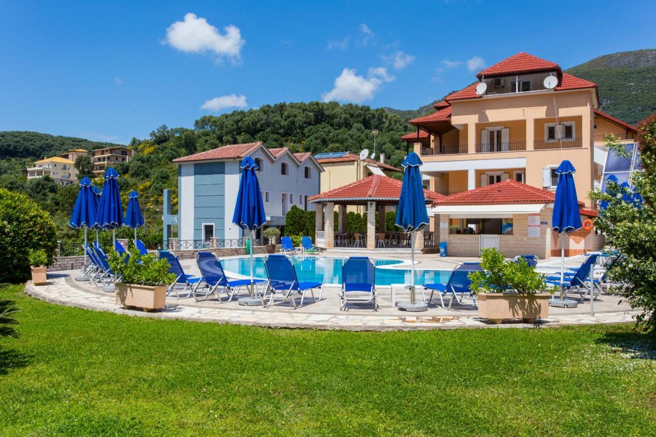Tropical Apartments ปาร์กา ภายนอก รูปภาพ