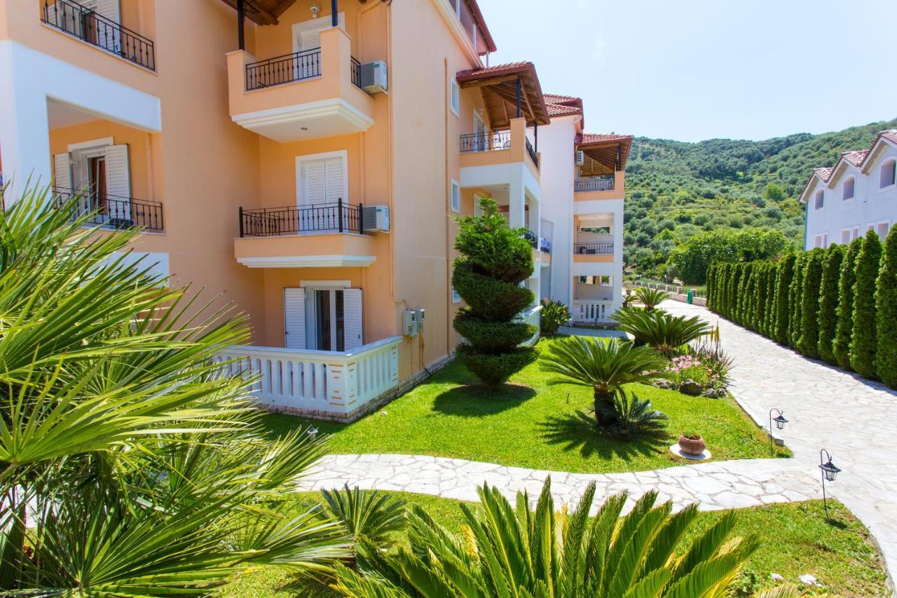 Tropical Apartments ปาร์กา ภายนอก รูปภาพ